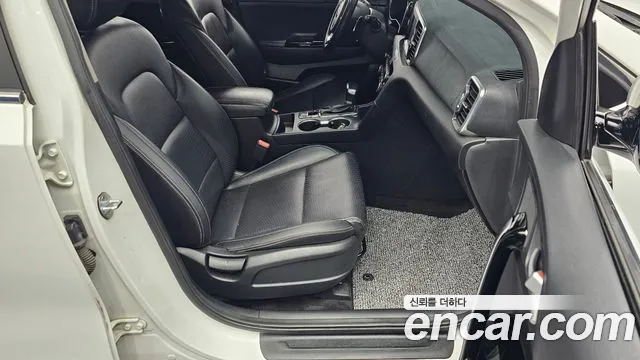 Kia Sportage 2016 thumb 12