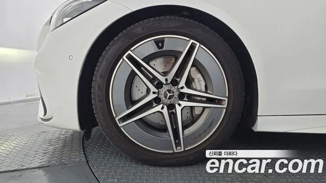 Mercedes-Benz C-Класс 2025 thumb 5