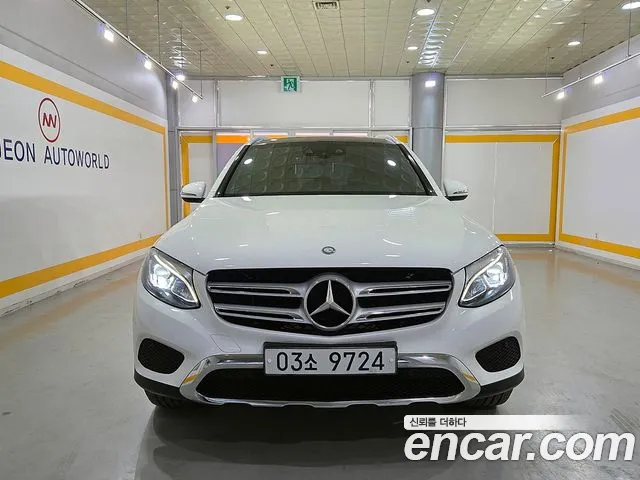Mercedes-Benz GLC 2017 thumb 2
