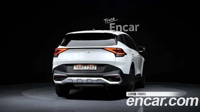 Kia Sportage 2022 thumb 3