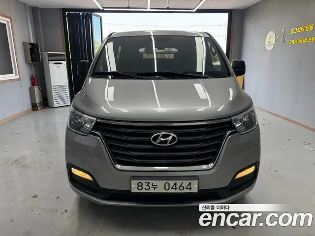 Hyundai Starex 2018 thumb 3