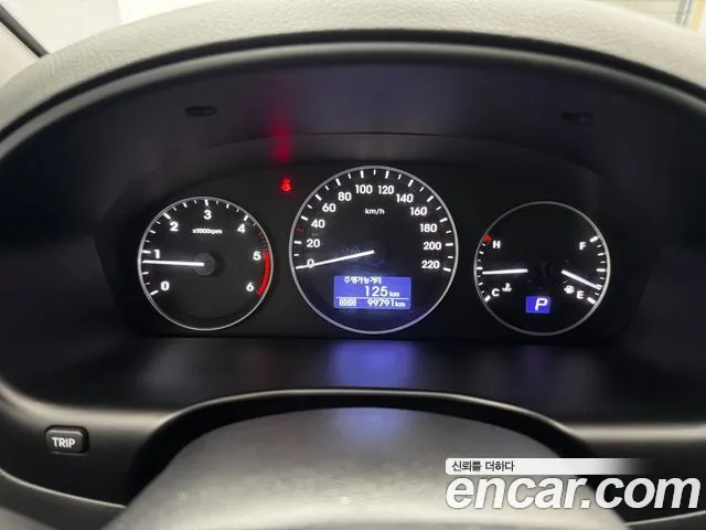 Hyundai Starex 2018 thumb 8
