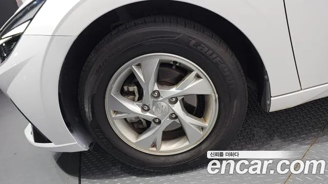Hyundai Avante 2022 thumb 5