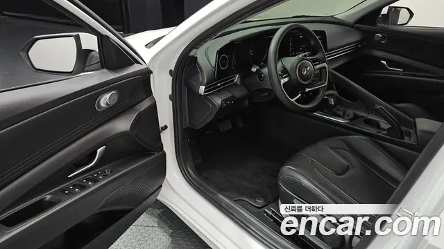 Hyundai Avante 2022 thumb 10