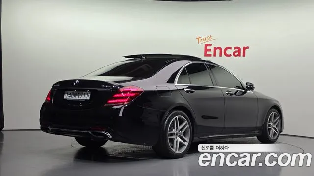 Mercedes-Benz S-Класс 2020 thumb 2