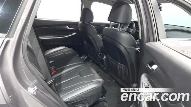 Hyundai Santa Fe 2022 thumb 12
