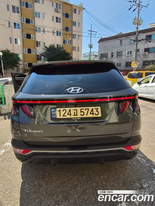 Hyundai Tucson 2023 thumb 2