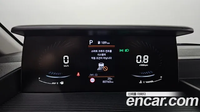 Hyundai Staria 2024 thumb 8