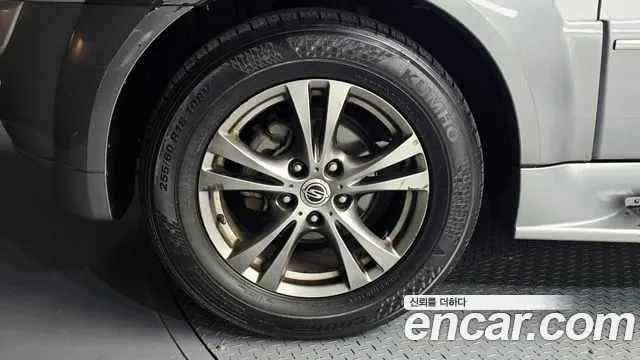 KG_Mobility_Ssangyong Rexton 2011 thumb 5