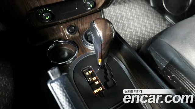 KG_Mobility_Ssangyong Rexton 2011 thumb 9