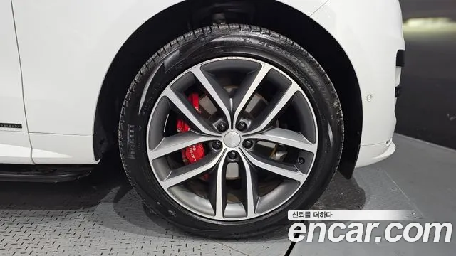 Land Rover Range Rover Sport 2024 thumb 4