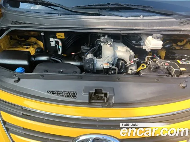 Hyundai Starex 2017 thumb 6