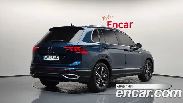 Volkswagen Tiguan 2022 thumb 2