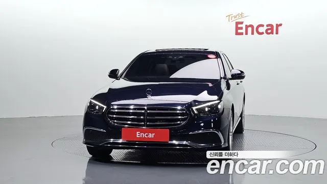Mercedes-Benz E-Класс 2021 thumb 3