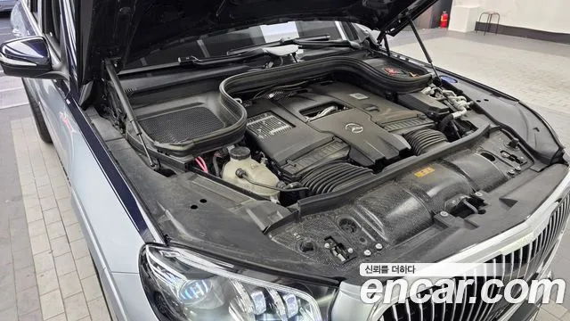 Mercedes-Benz GLS 2025 thumb 6