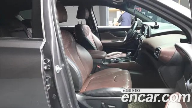 Hyundai Santa Fe 2018 thumb 11
