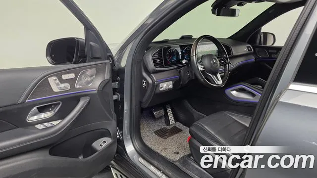 Mercedes-Benz GLS 2021 thumb 10