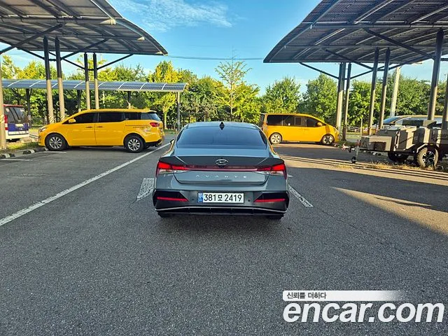 Hyundai Avante 2022 thumb 4