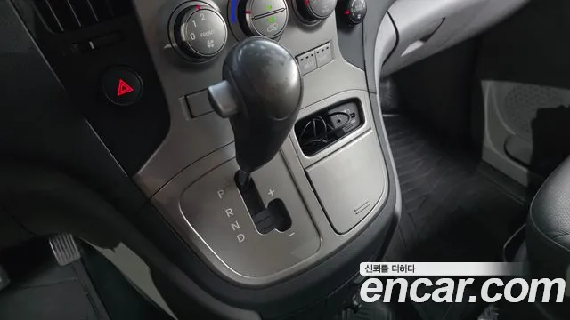 Hyundai Starex 2012 thumb 9