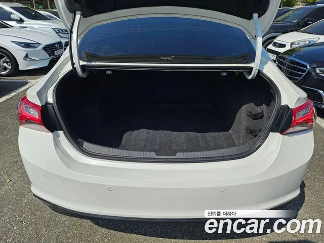 ChevroletGMDaewoo Malibu 2019 thumb 5