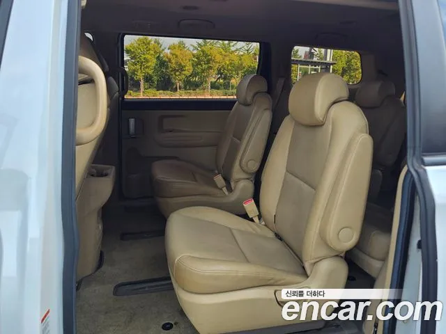 Kia Carnival 2019 thumb 7