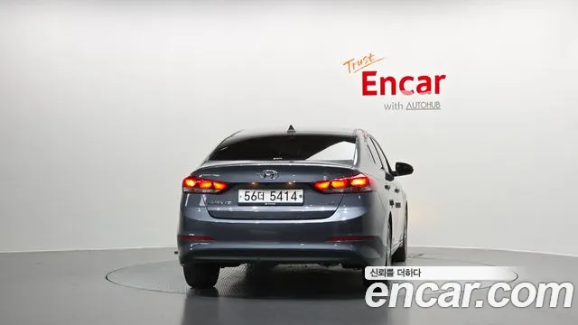 Hyundai Avante 2018 thumb 3