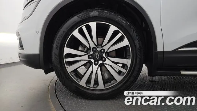 Renault-KoreaSamsung Koleos 2019 thumb 5