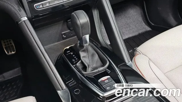 Renault-KoreaSamsung Koleos 2019 thumb 9