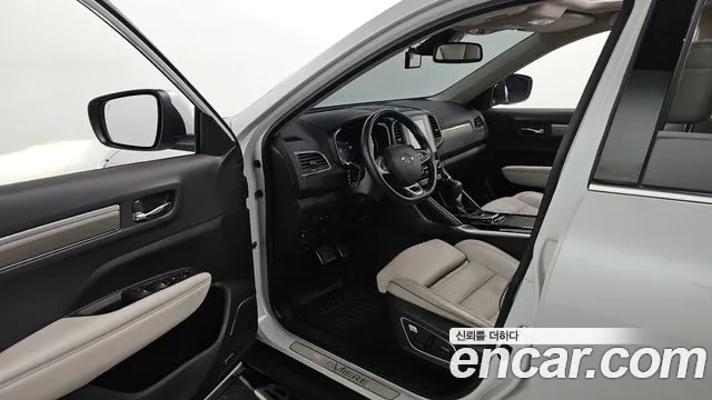 Renault-KoreaSamsung Koleos 2019 thumb 10