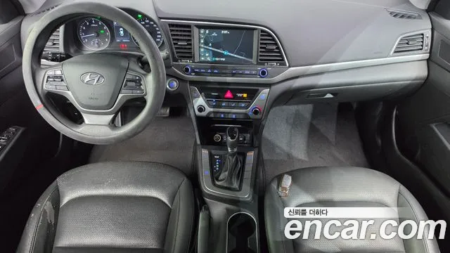 Hyundai Avante 2017 thumb 7