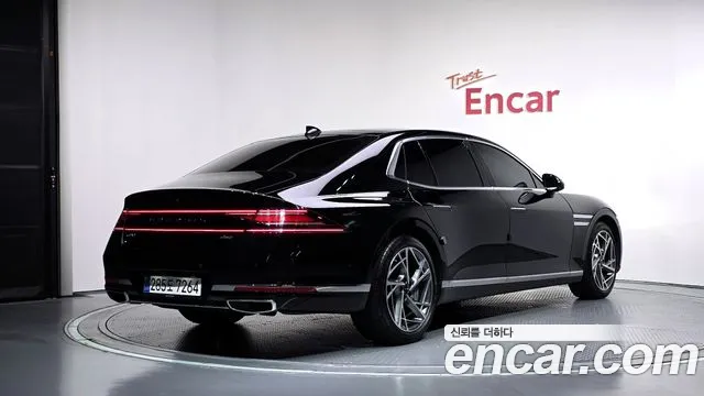 Genesis G90 2023 thumb 2