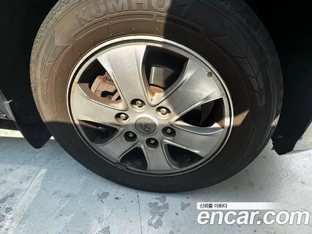 Hyundai Starex 2018 thumb 5