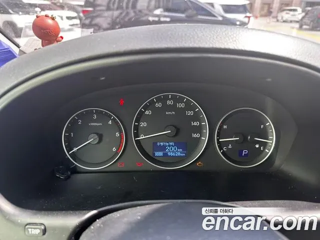 Hyundai Starex 2018 thumb 8