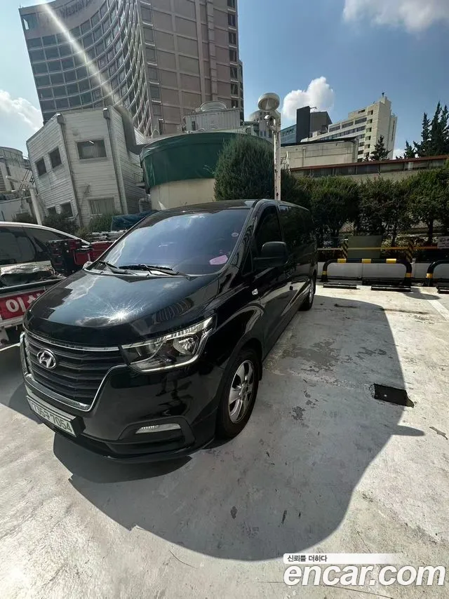 Hyundai Starex 2018 thumb 11