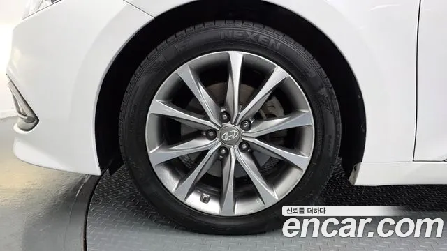 Hyundai Grandeur 2015 thumb 5
