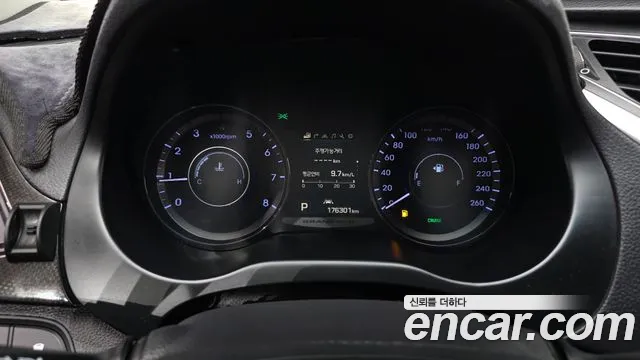 Hyundai Grandeur 2015 thumb 8