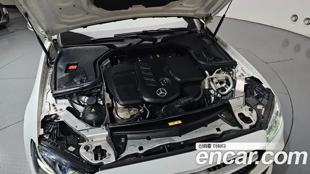 Mercedes-Benz E-Класс 2019 thumb 5