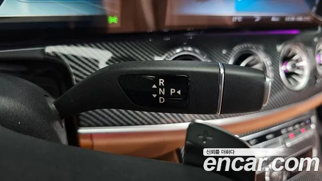Mercedes-Benz E-Класс 2019 thumb 8