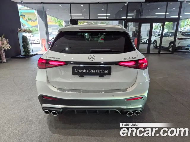 Mercedes-Benz GLC 2026 thumb 4
