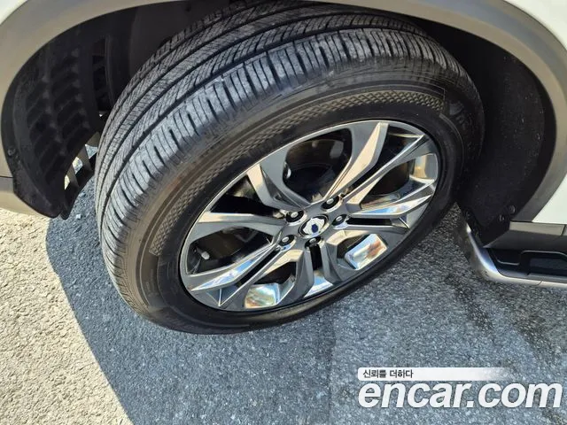 KG_Mobility_Ssangyong Rexton 2019 thumb 8