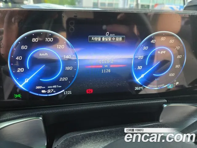 Mercedes-Benz EQB 2026 thumb 8