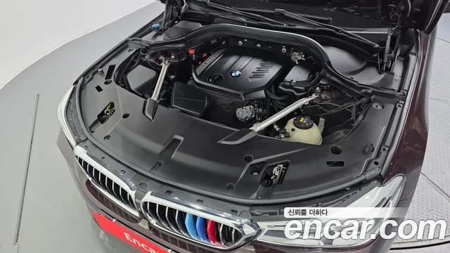 BMW Gran Turismo 2019 thumb 6