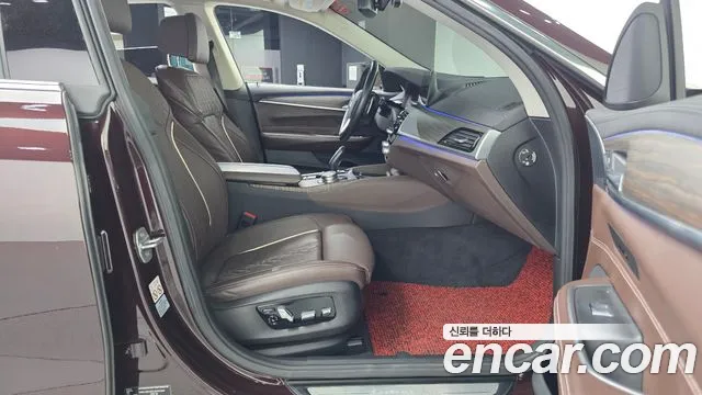 BMW Gran Turismo 2019 thumb 11