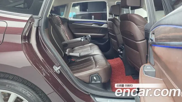 BMW Gran Turismo 2019 thumb 12