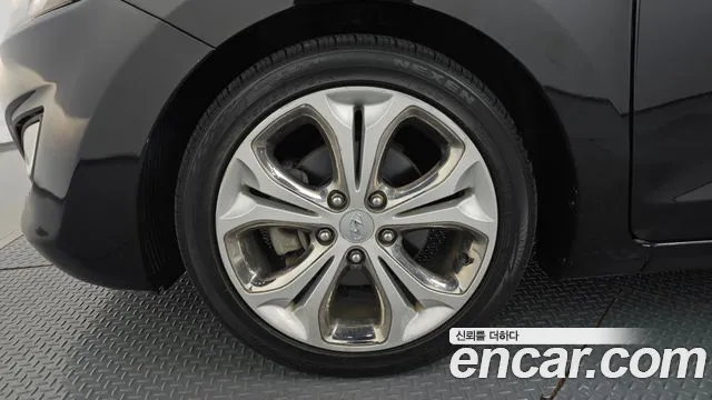 Hyundai i30 2013 thumb 5