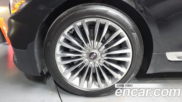 Kia K9 2018 thumb 5