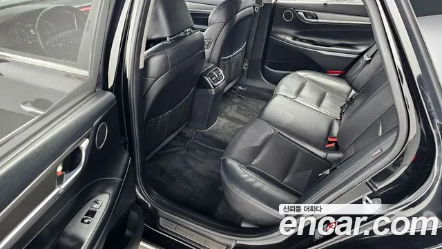 Hyundai Grandeur 2018 thumb 11