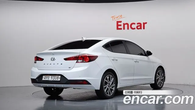 Hyundai Avante 2019 thumb 2