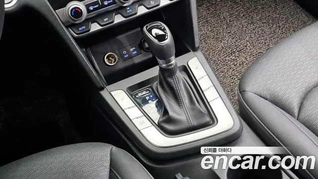 Hyundai Avante 2019 thumb 9
