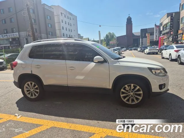 Volkswagen Tiguan 2015 thumb 2